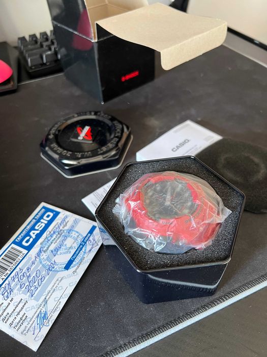 Годиник Casio G-Shock GA-100B червоний