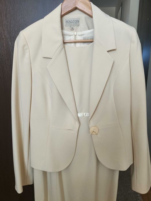 Elegancka sukienka z żakietem rozm. 38 firmy Bialcon