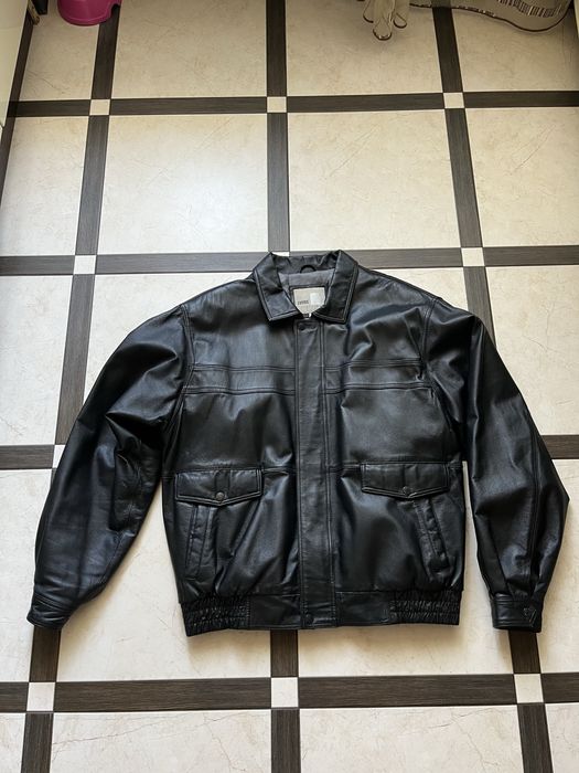Вінтажна шкіряна куртка