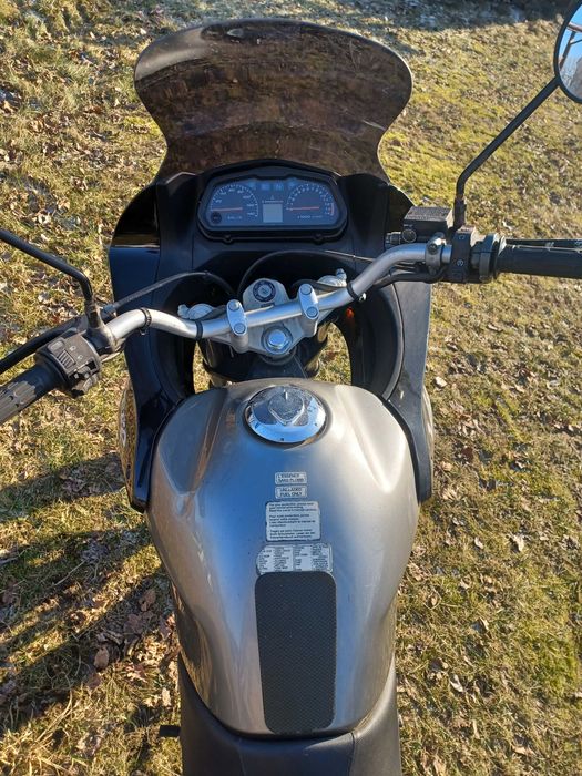 Sprzedam motocykl HONDA VARADERO 125XL