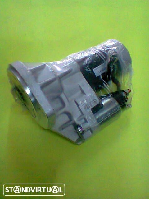 Motor de arranque Nissan Pickup D21 D22 Cabstar F22 Td25 (NOVO)