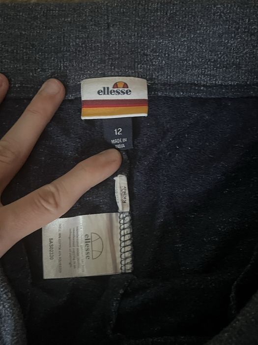 Штани ellesse на лампасах