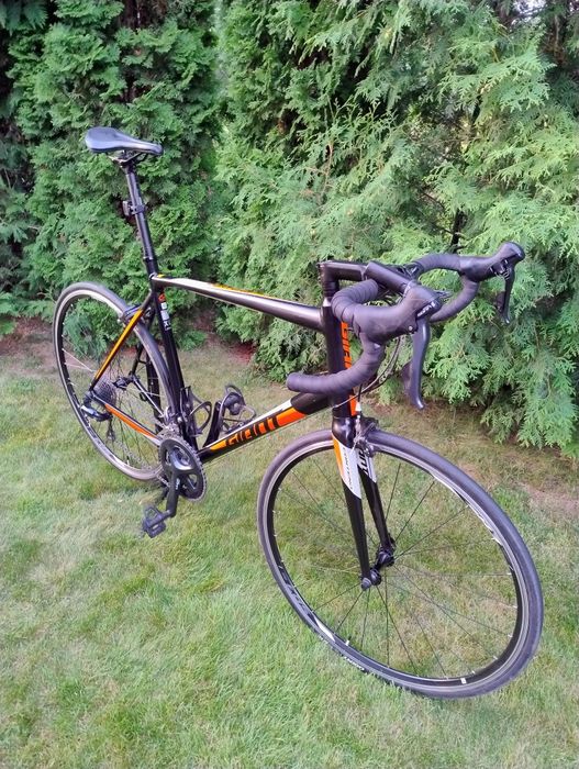 Rower szosowy Giant Contend 2 rozm. XL