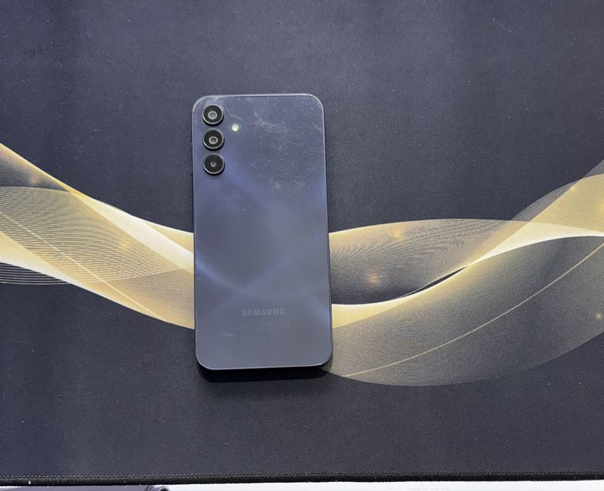 Samsung A15 4/128GB.