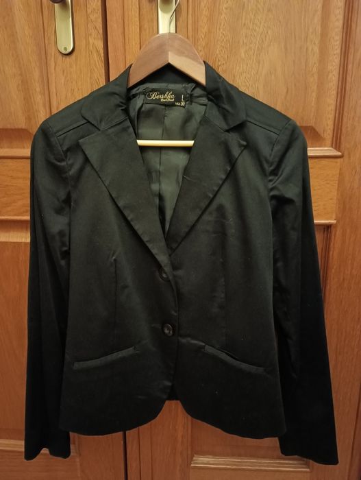 LOTE roupa senhora, 12 peças + 2 malas (inverno e verão)