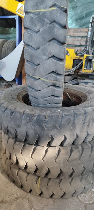 Opony 23x5 wózek widłowy