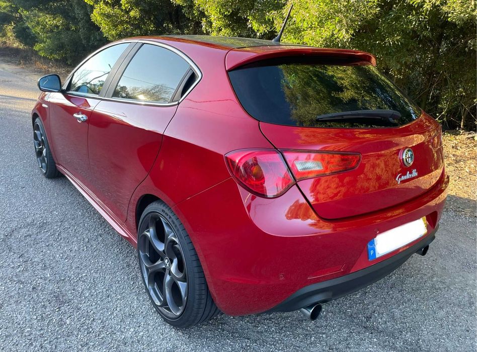 Alfa Romeo Giulietta QV 1750 TBi apenas 67000km (Quadrifoglio Verde)