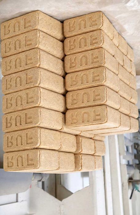 Вугілля, брикети, пелети – вигідно для зими