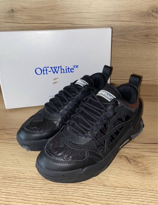 Продам кросівки Off White Odsy 2000