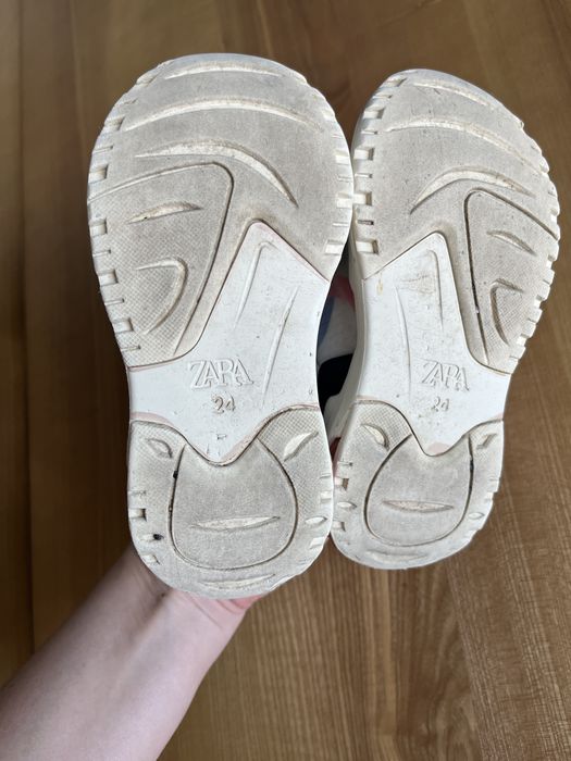 Кросівки Zara 24 розмір