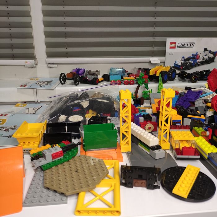 Lego из разных наборов 2.8кг