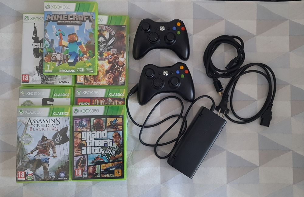 Xbox 360E 500GB zestaw gry 2 pady