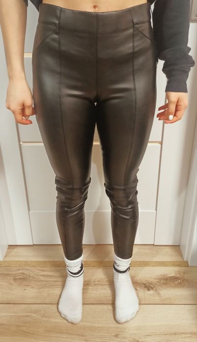 Legginsy ZARA ze sztucznej skóry