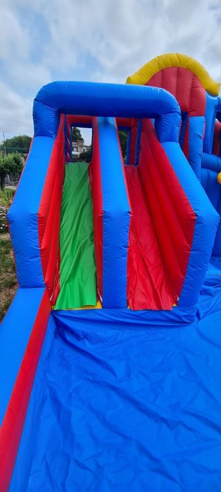 Insuflável de água