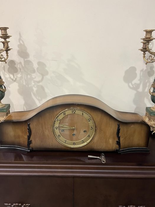 Німецький камінний годинник з четвертим боєм