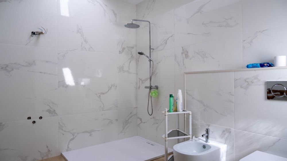 T5 Moradia independente de Alto padrão, privado e murado de 10.000m²