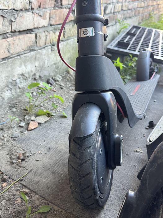 Електросамокат, на запчастини або на відновленнPM350  150кг, 20км./год