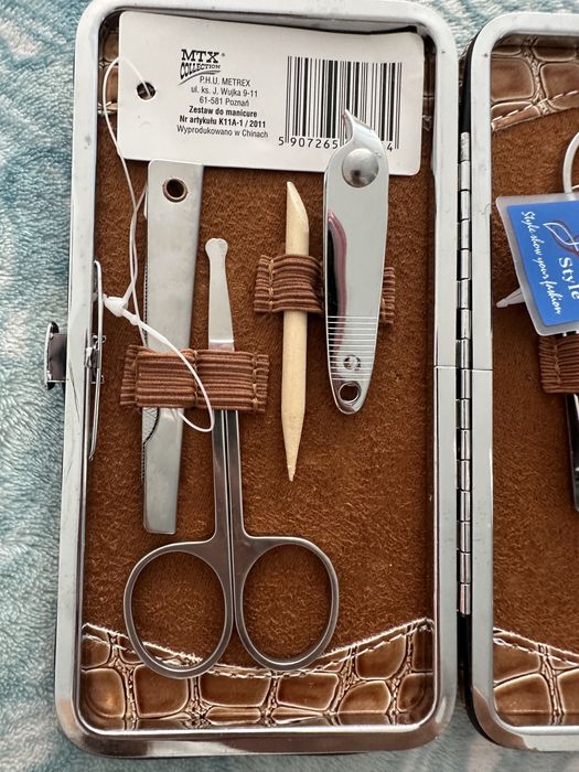 Zestaw do manicure, nożyczki do paznokci komplet