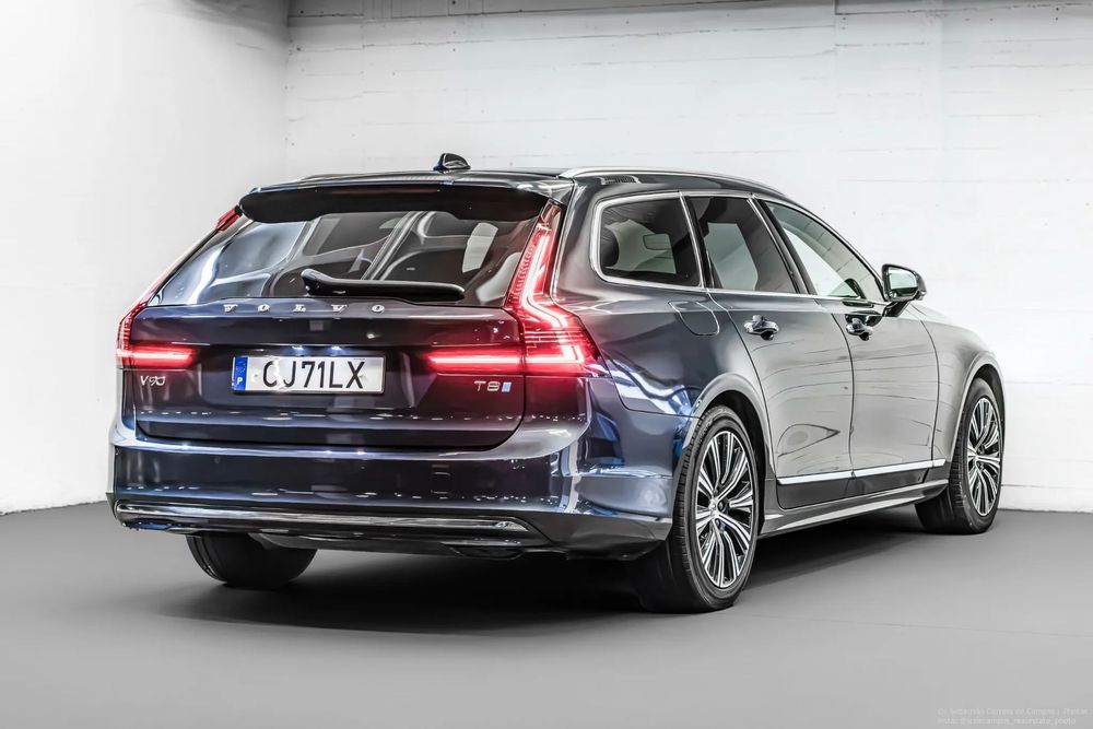 Volvo V90 2.0 T8 PHEV Inscription AWD