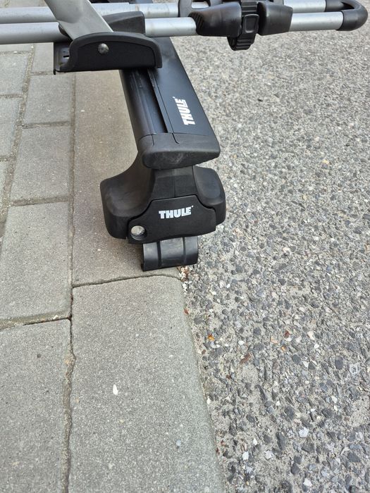 Belki dachowe Thule Windgbar Evo czarne