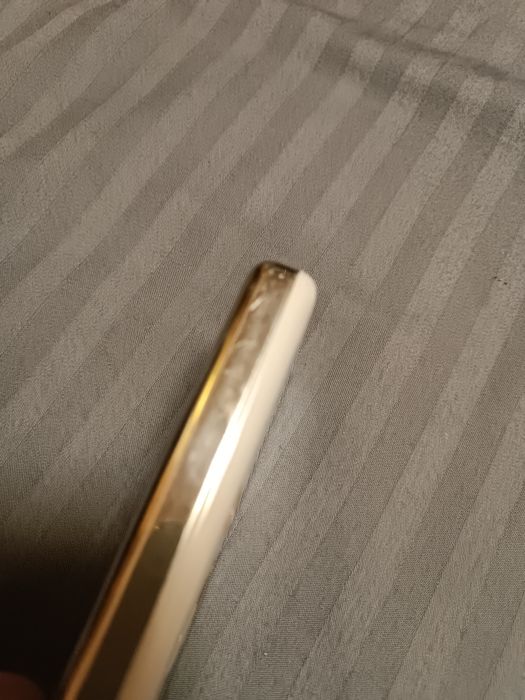 Apple iPod classic 3-го поколения, белый (20 ГБ), A1040 не рабочий.