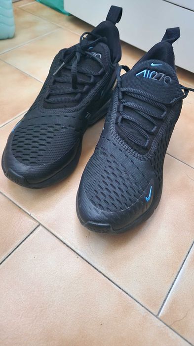 Dois ténis Nike 270 / nike TN