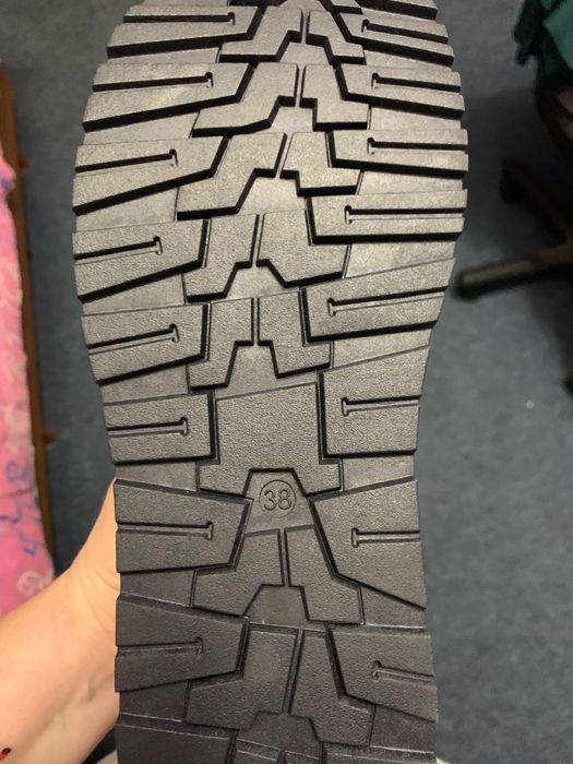 Продам жіночі угги Graceland на хутрі 38 розмір