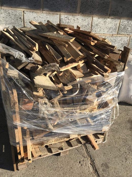 Tanio opał, odpady drewniane, drewno rozpałka, deski, kostki