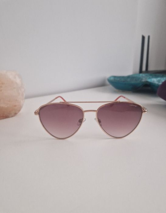 Okulary przeciwsłoneczne Levi's