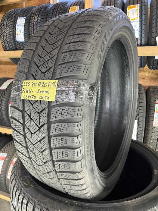 GS1470 Зимові шини 255/40r20 Pirelli SottoZero 3