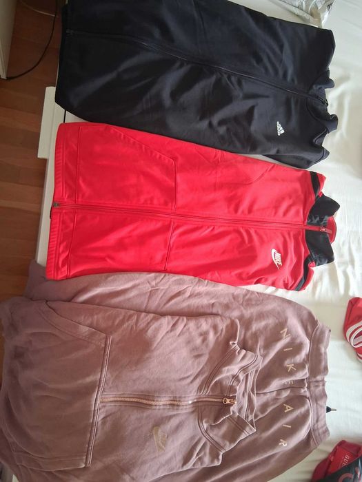 Vários Artigos de Marca Nike e Adidas
