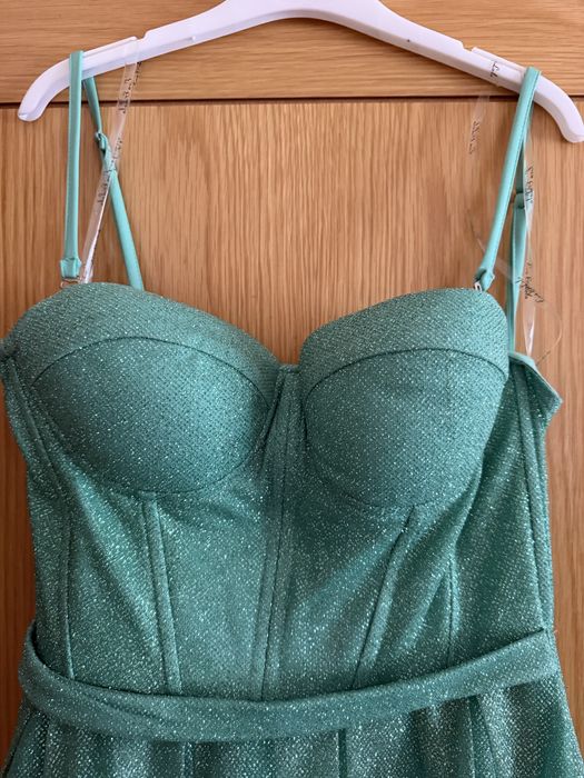 Vestido cerimonia 2026 Midi
