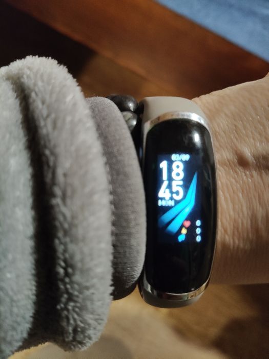 Фітнес браслет Smatt Band R 16