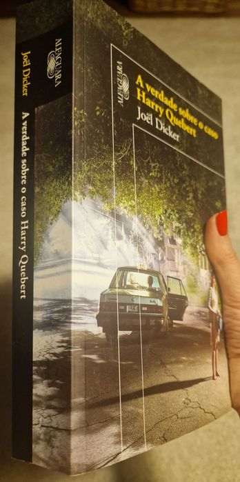 Livro "A Verdade sobre o caso Harry Quebert" - Joël Dicker