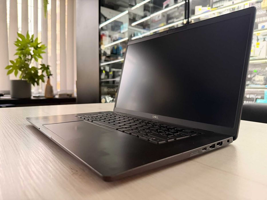 Dell Latitude 7530, intel i7, 32gb ram, Full HD, SSD, Win 11 PRO