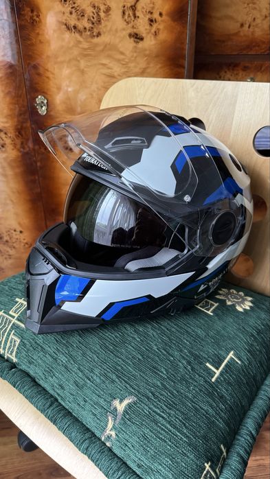 kask motocyklowy SCHUBERTH E1 TOURATECH