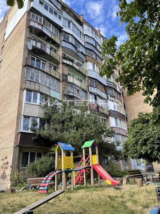 Боярка продаж квартири 28.5 м2 Гоголя