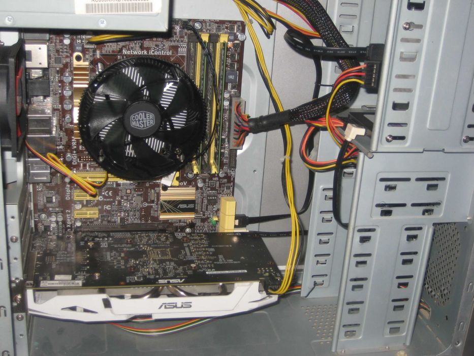 компьютер intel core i7 /озу 10GB /видеокарта 6GB 192bit DDR5 /два SSD