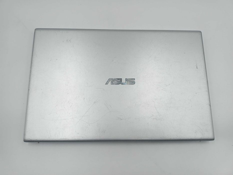 Ultrabook ASUS VivoBook R564U