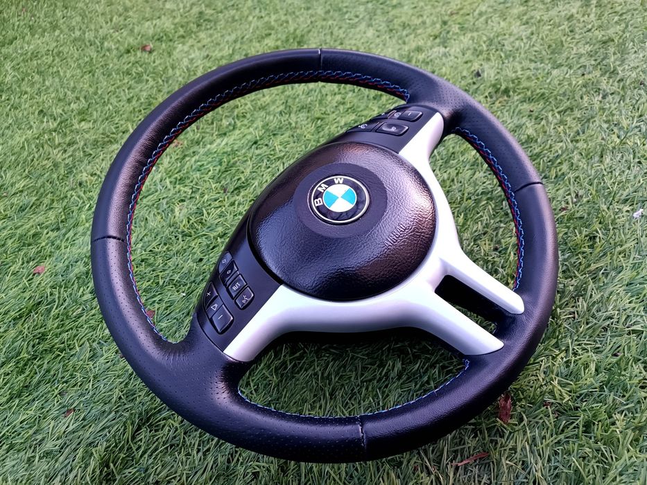Volante Pack Sport Fase 2 em pele preta bmw  E46