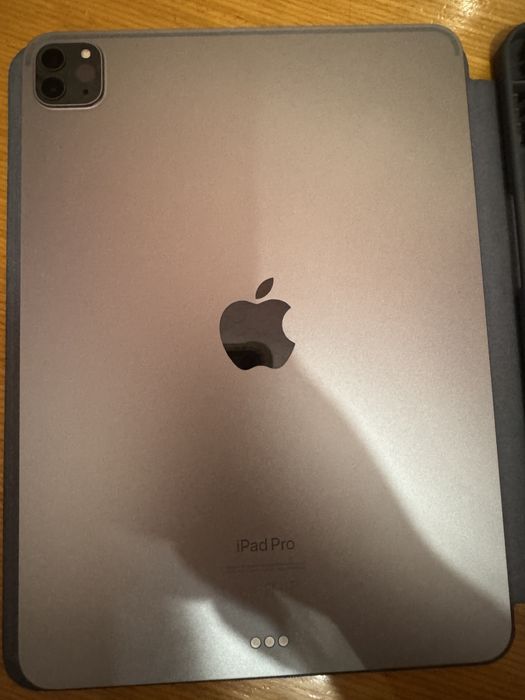 iPad Pro 11” (4.ª Geração) | 256GB Wi-Fi | Excelente Estado