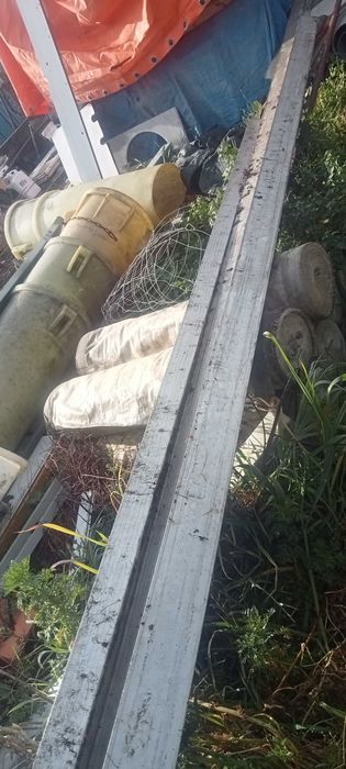 Vendo 3 vigas em alumínio reforçado