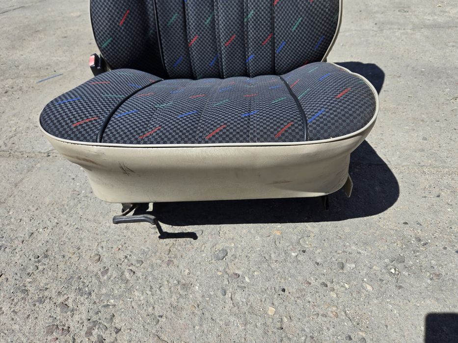 Fotel Kierowcy Lewy Przód Bmw 5 e28 Oryginał B.Ładny