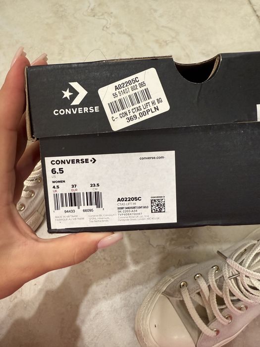 Bezowe Converse r.37