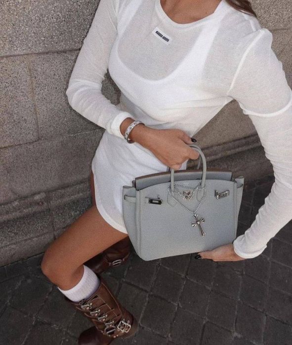 Miu miu лонгслиф 36 розмір