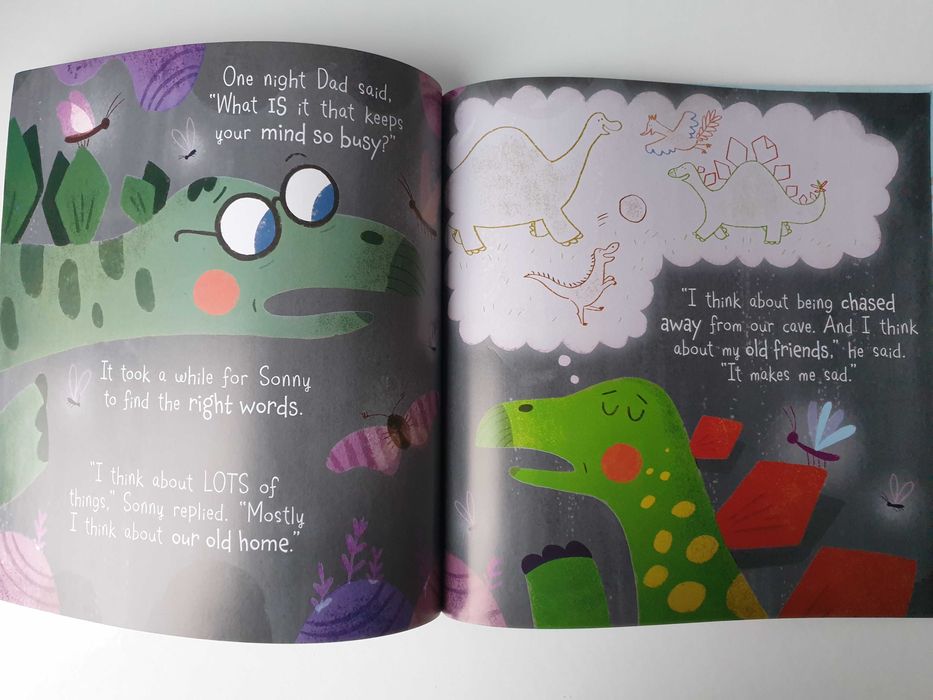 Пригоди динозавра Dinosaur Adventures Stegosaurus книга англійською