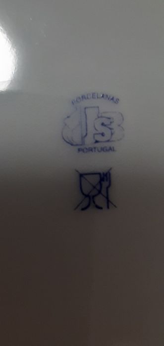 Prato porcelana diâmetro 27cm