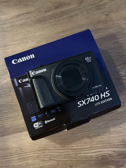 Canon SX740 HS PowerShot Black Lite Edition