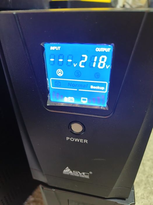 ИБП UPS 1200 ватт бесперебойник SVC VP-2000-LCD
