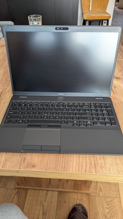 Laptop Dell Latitude 5500 i5-8365u, 16gb ram 500gb ssd, stan bardzo dobry